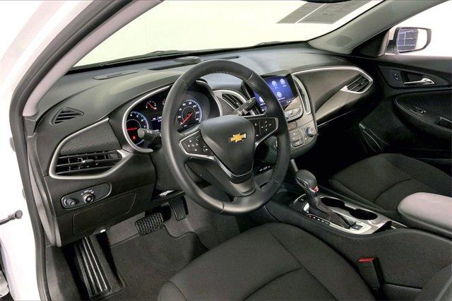 2024 Chevrolet Malibu Vehicle Photo in KANSAS CITY, MO 64114-4502