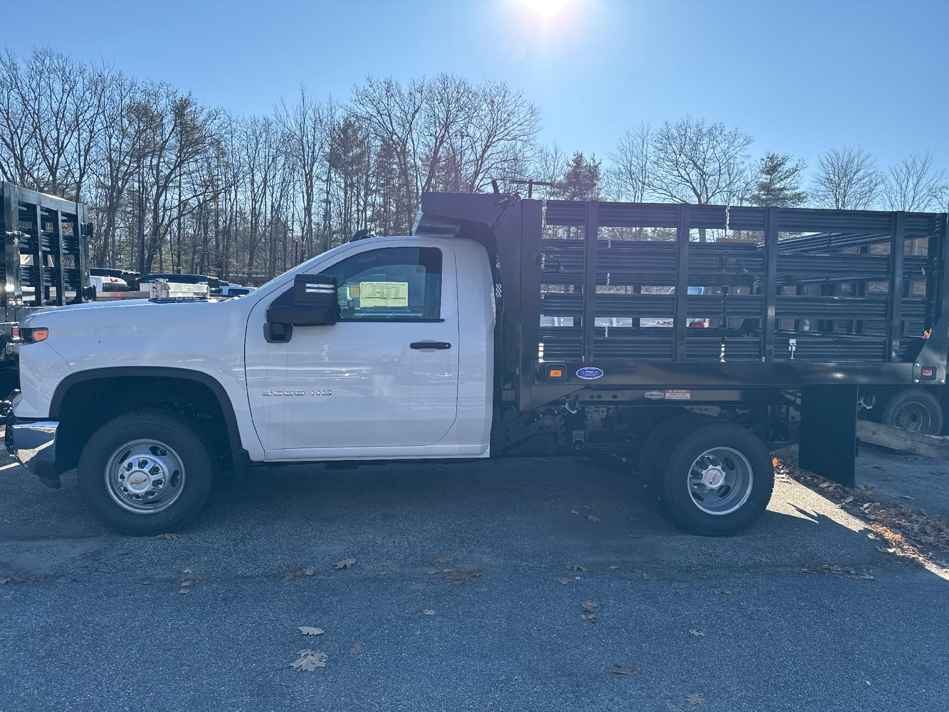 2024 Chevrolet Silverado 3500 HD Chassis Cab Vehicle Photo in SOUTH PORTLAND, ME 04106-1997