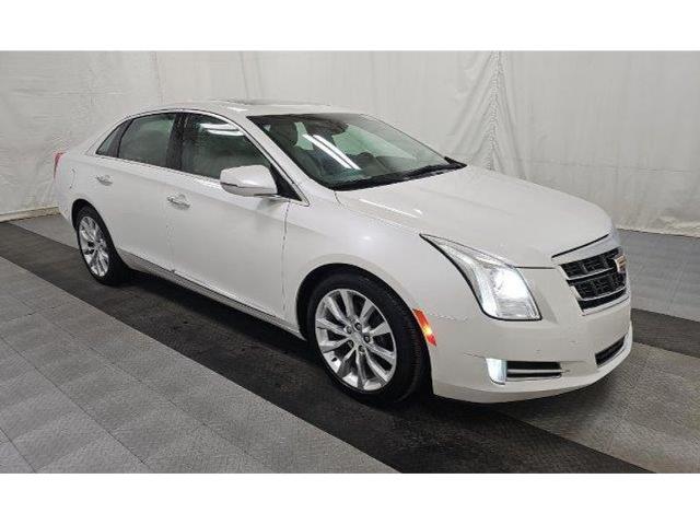 Used 2016 Cadillac XTS Luxury Collection with VIN 2G61N5S38G9209595 for sale in East Dubuque, IL