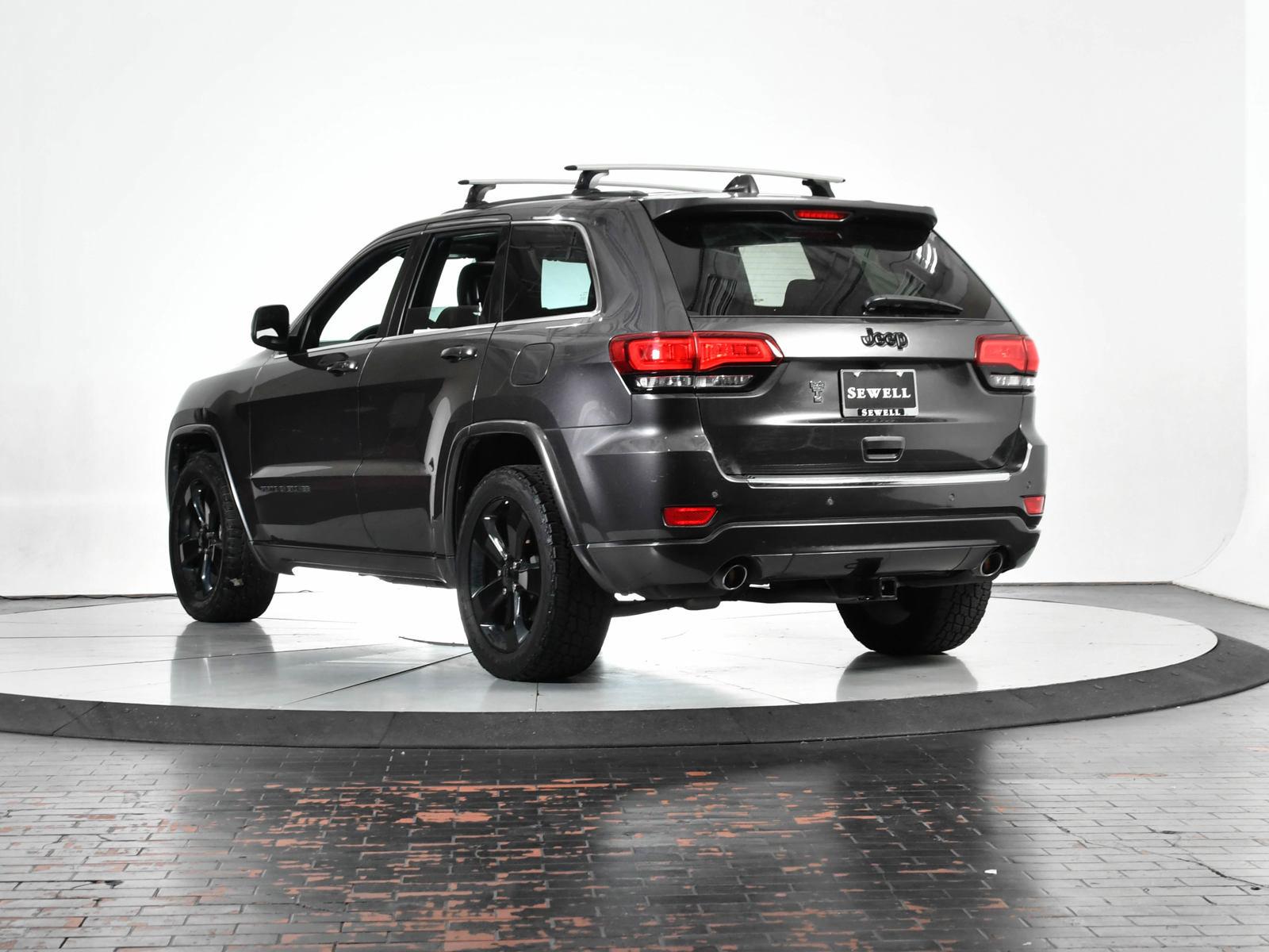 2015 Jeep Grand Cherokee Vehicle Photo in DALLAS, TX 75235