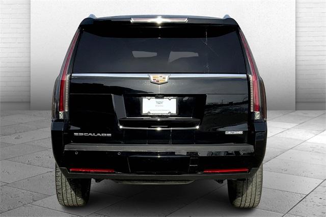 2020 Cadillac Escalade Vehicle Photo in KANSAS CITY, MO 64114-4545