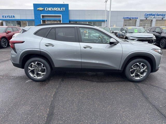 2025 Chevrolet Trax Vehicle Photo in SAUK CITY, WI 53583-1301