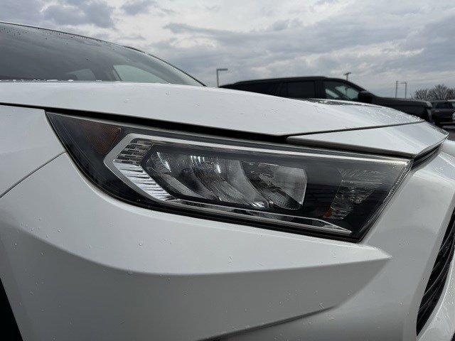 2019 Toyota RAV4 Vehicle Photo in Mechanicsburg, PA 17050-1707