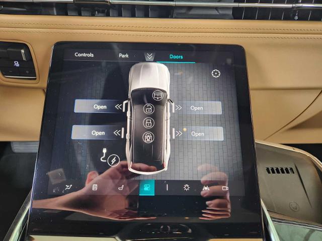 2025 Cadillac Escalade IQ Vehicle Photo in HOUSTON, TX 77079