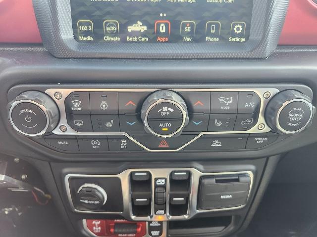 2021 Jeep Gladiator Vehicle Photo in GREEN BAY, WI 54304-5303