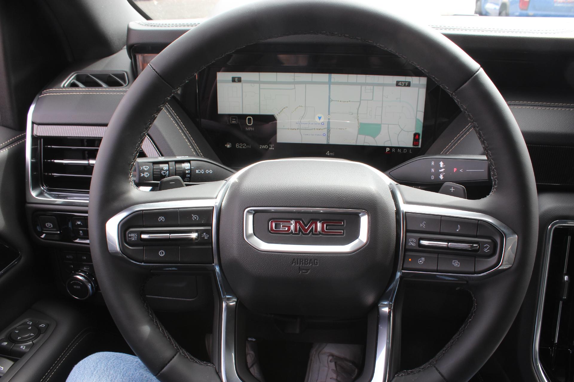 2025 GMC Yukon XL Vehicle Photo in AURORA, CO 80012-4011