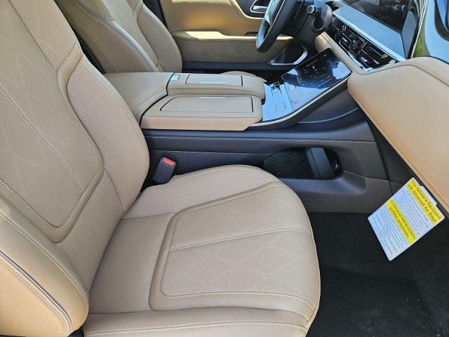 2025 INFINITI QX80 Vehicle Photo in Fort Worth, TX 76132