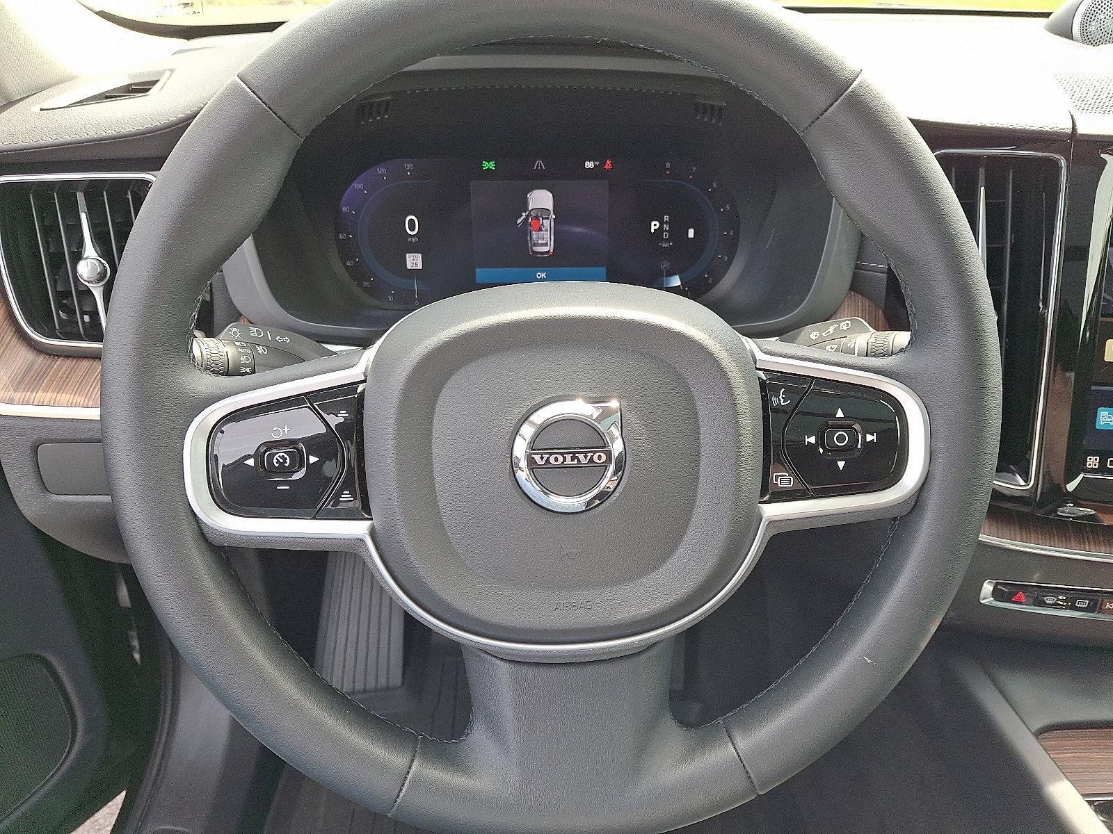 2023 Volvo XC60 Vehicle Photo in Trevose, PA 19053