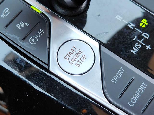 2024 BMW X4 xDrive30i Vehicle Photo in PLANO, TX 75024