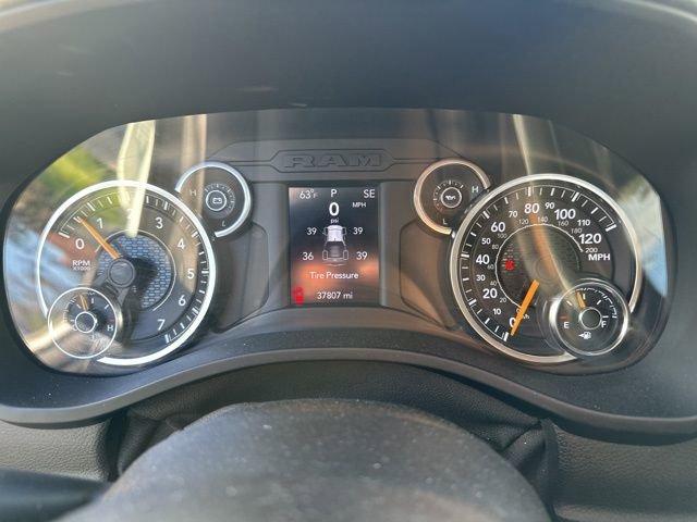 2021 Ram 1500 Vehicle Photo in MEDINA, OH 44256-9631