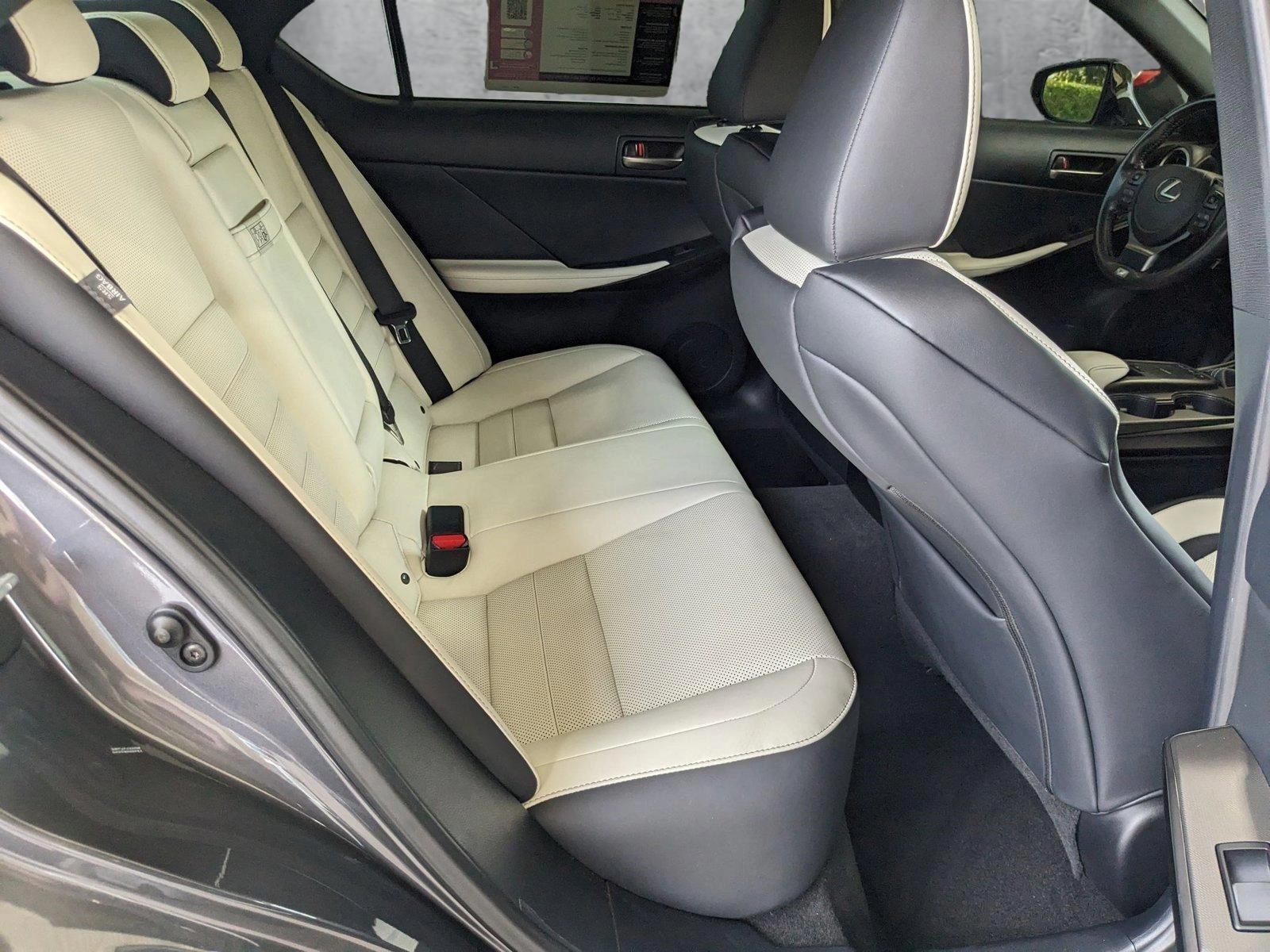2022 Lexus IS 350 Vehicle Photo in Tampa, FL 33614
