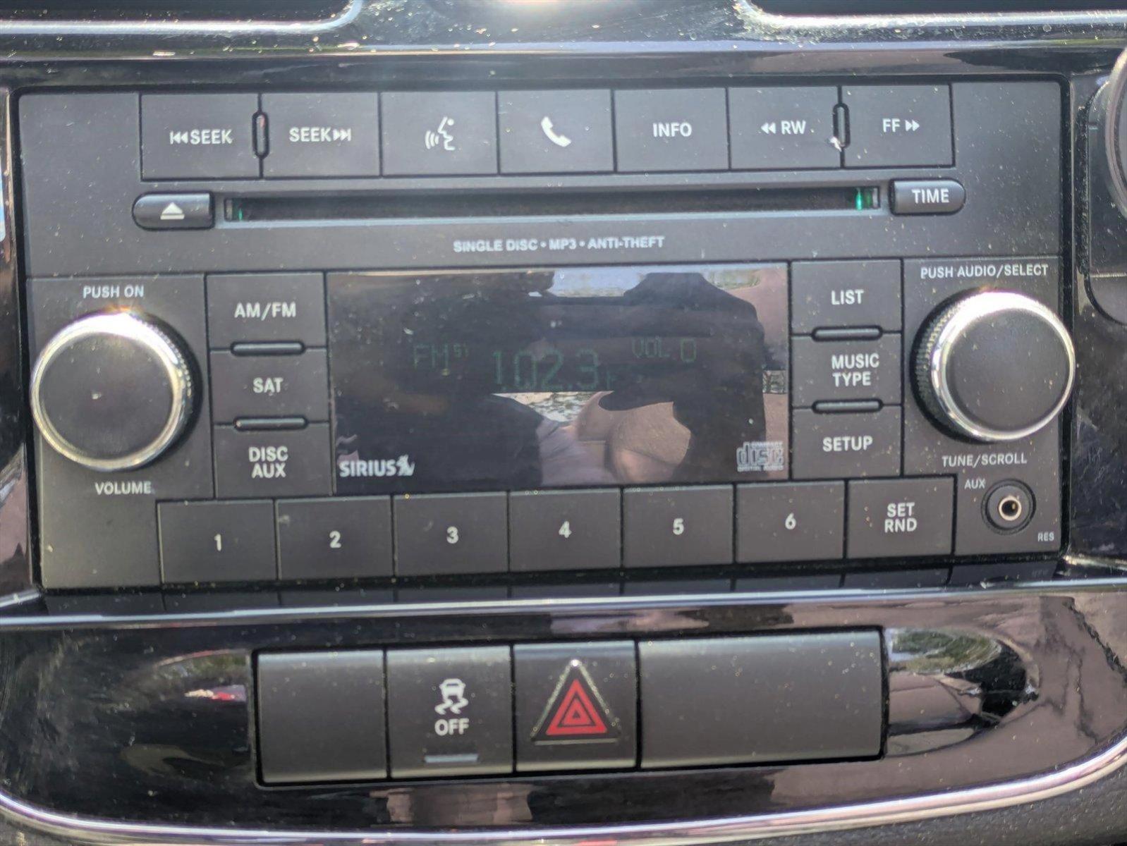 2014 Chrysler 200 Vehicle Photo in GREENACRES, FL 33463-3207
