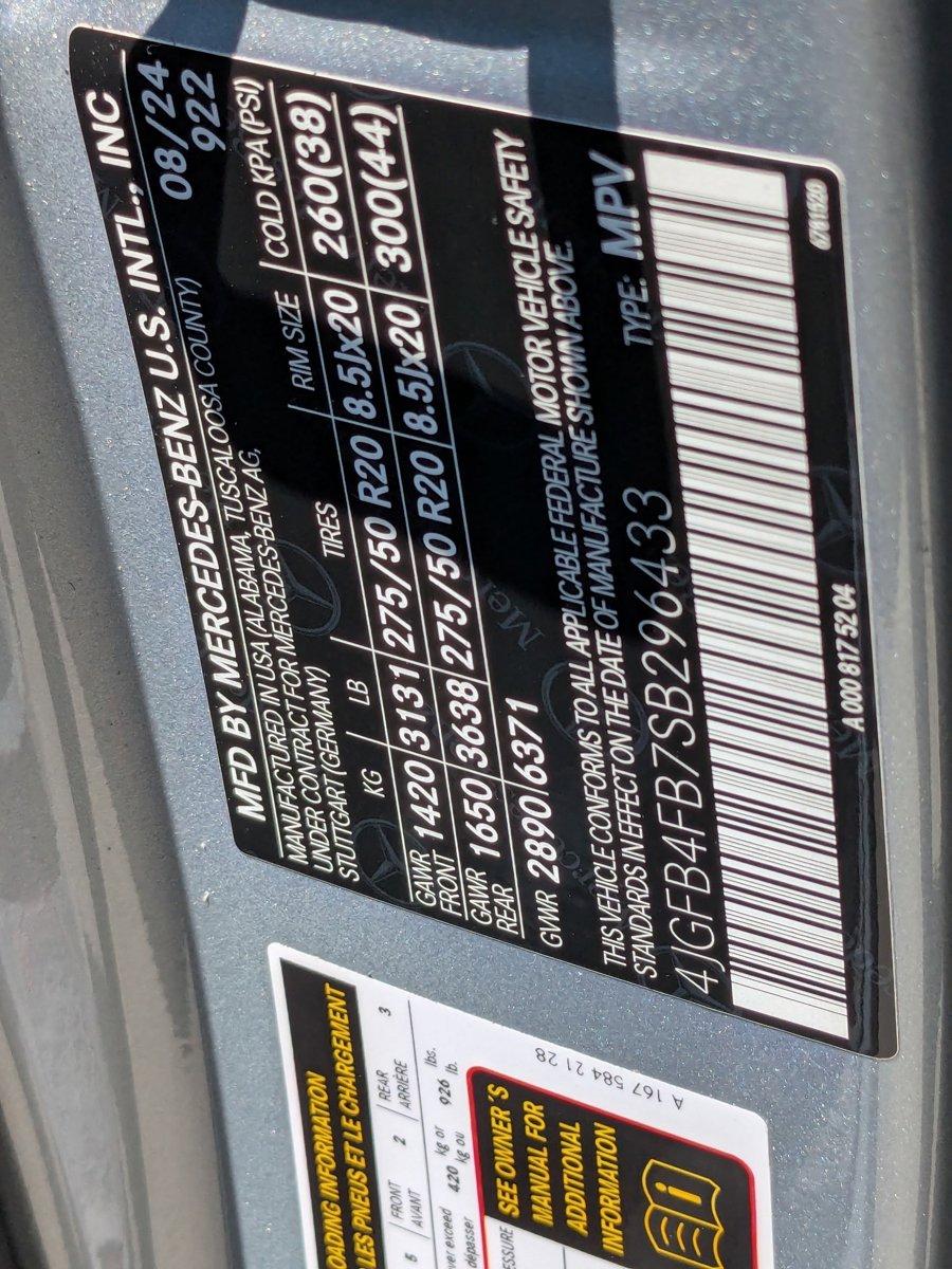 2025 Mercedes-Benz GLE Vehicle Photo in Miami, FL 33169