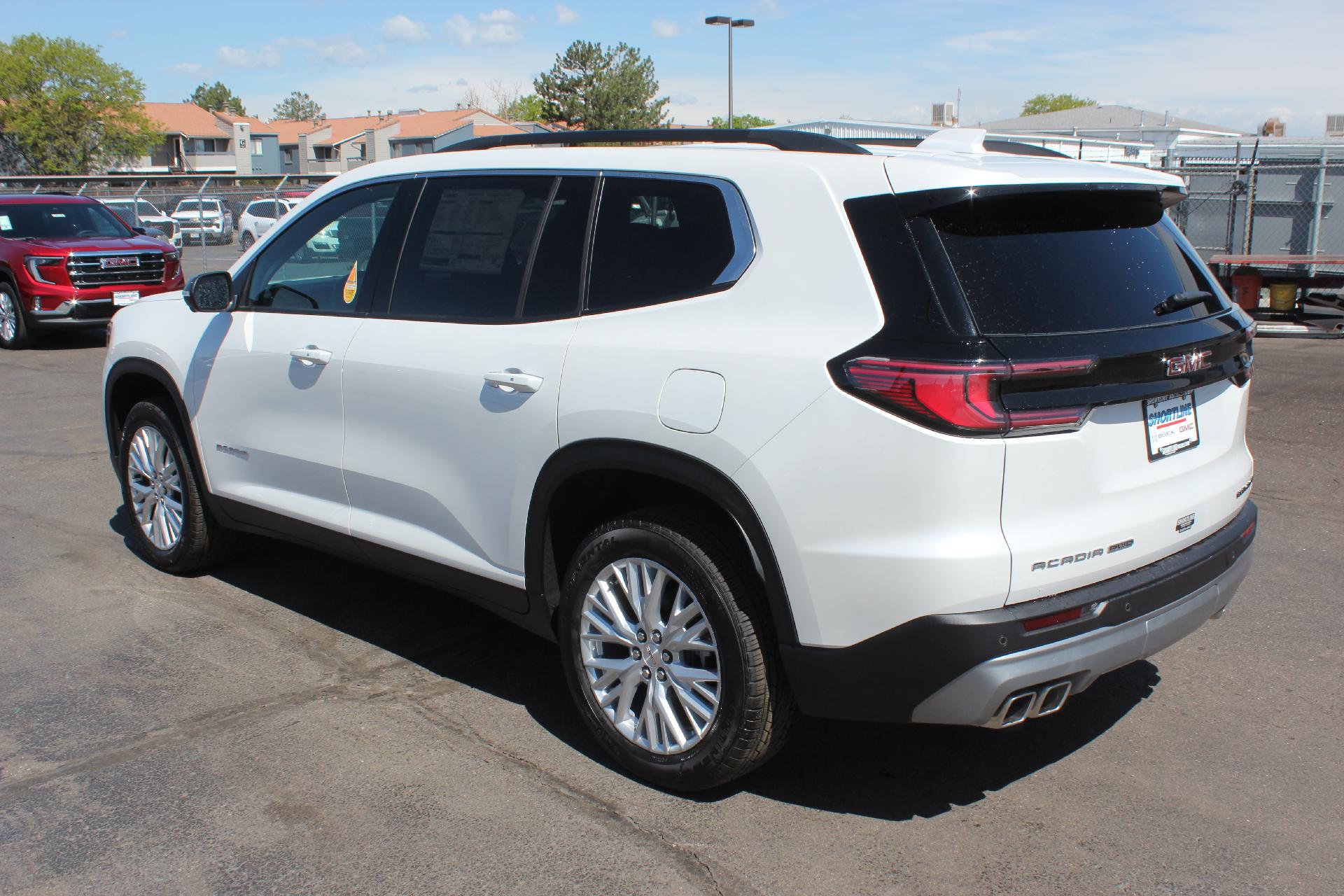2025 GMC Acadia Vehicle Photo in AURORA, CO 80012-4011