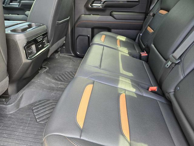 2024 GMC Sierra 2500 HD Vehicle Photo in DENTON, TX 76210-9321