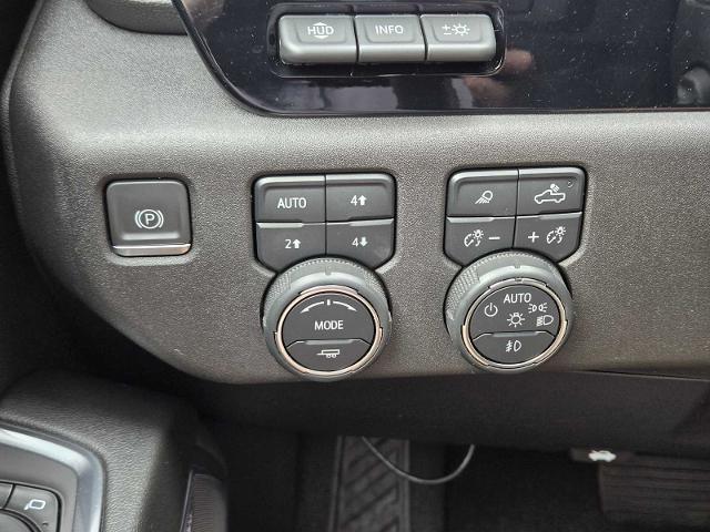 2024 Chevrolet Silverado 1500 Vehicle Photo in DENTON, TX 76210-9321