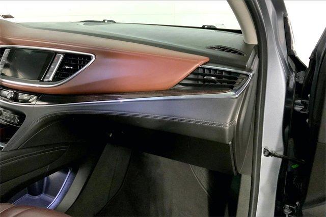 2018 Buick Enclave Vehicle Photo in KANSAS CITY, MO 64114-4502