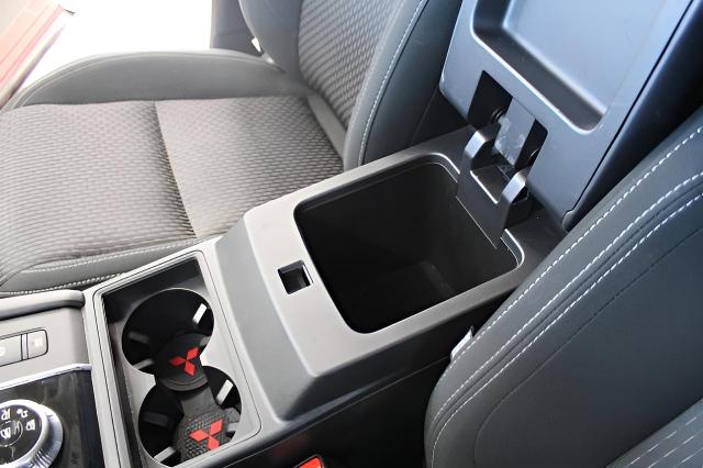 2022 Mitsubishi Outlander Vehicle Photo in Green Bay, WI 54304