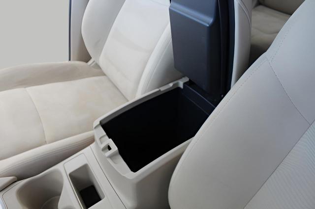 2015 Nissan Rogue Vehicle Photo in Green Bay, WI 54304