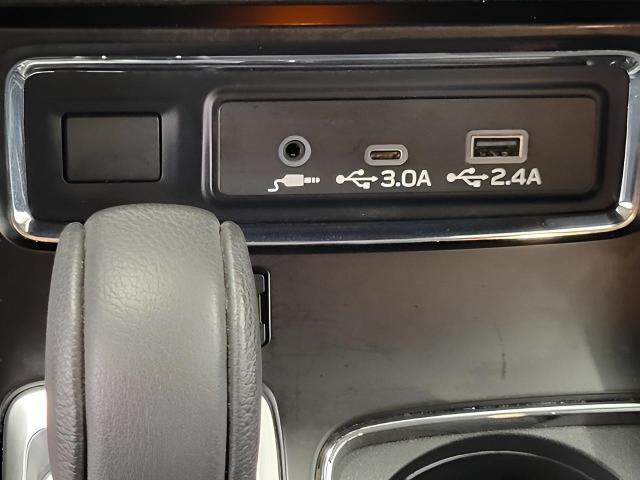2024 Subaru Ascent Vehicle Photo in Oshkosh, WI 54904