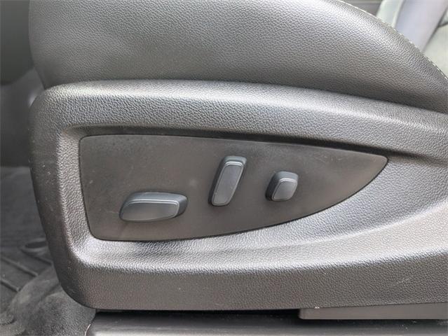 2020 GMC Yukon Vehicle Photo in ENGLEWOOD, CO 80113-6708