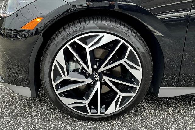 2025 Hyundai IONIQ 6 Vehicle Photo in San Antonio, TX 78230