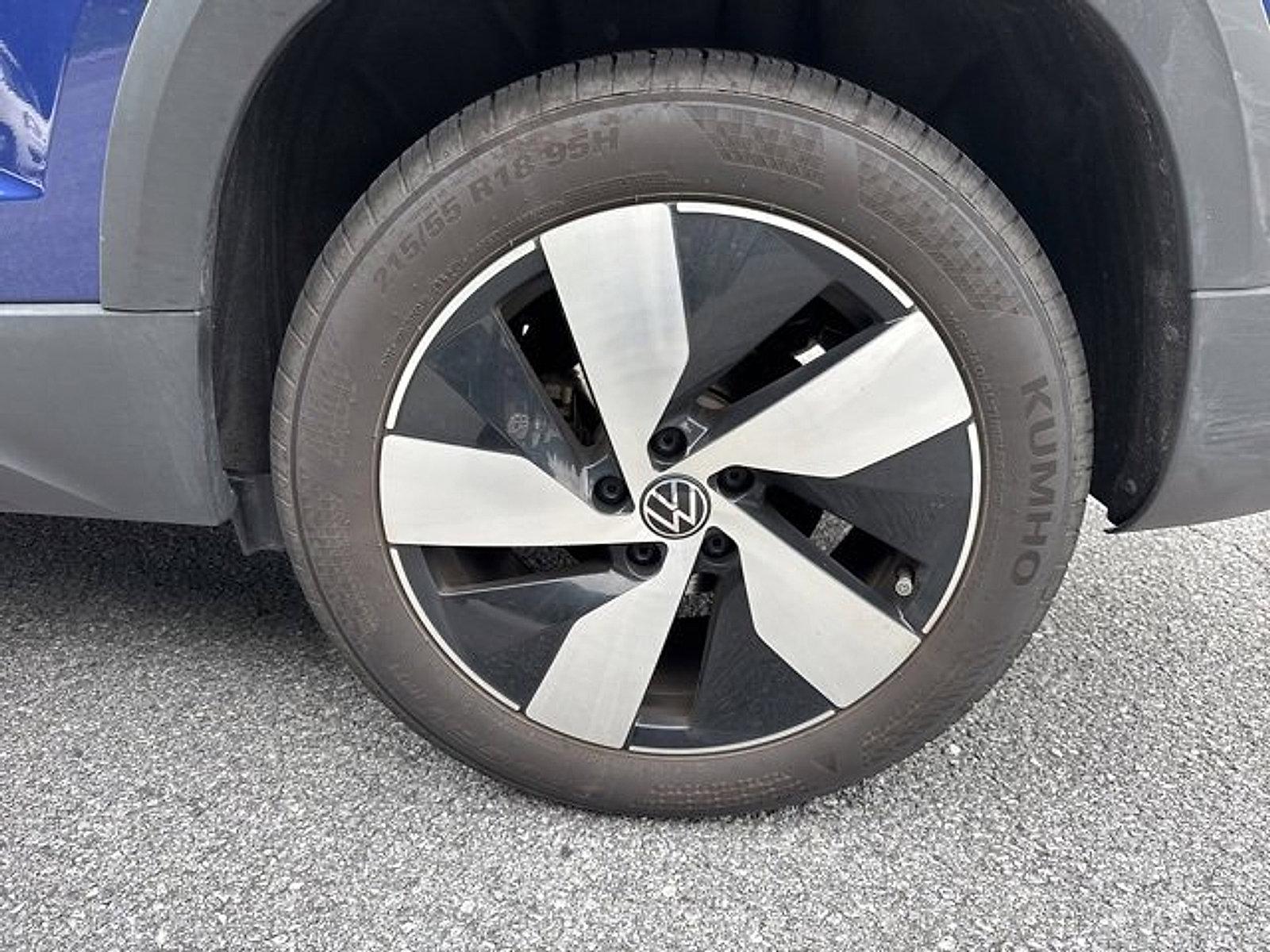 2024 Volkswagen Taos Vehicle Photo in Harrisburg, PA 17111