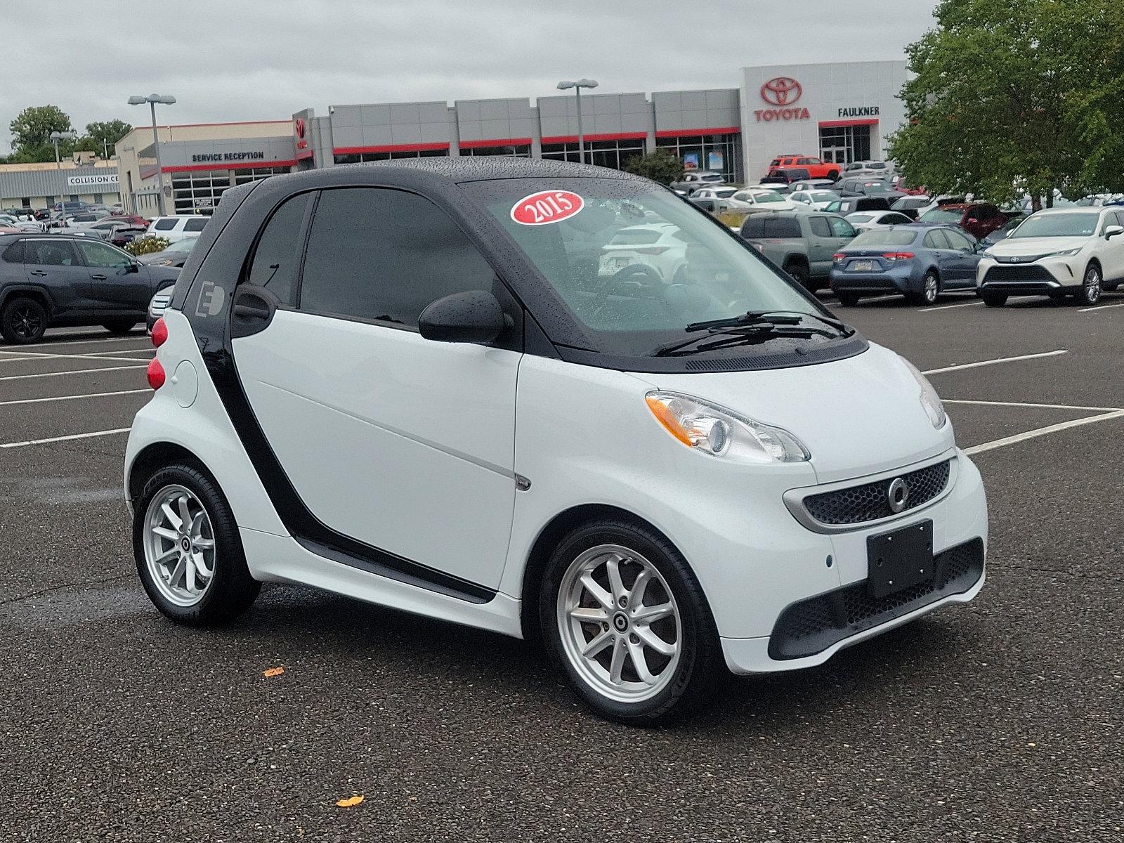 2015 smart fortwo electric drive Vehicle Photo in Trevose, PA 19053