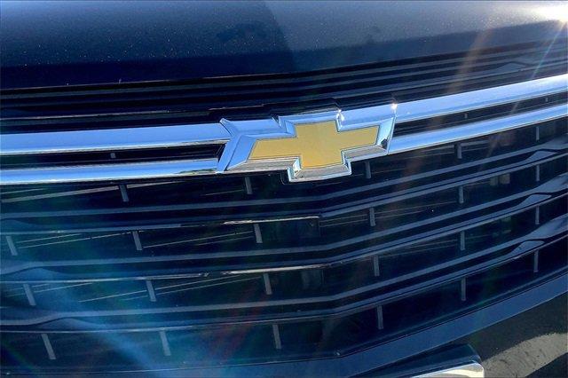 2024 Chevrolet Equinox Vehicle Photo in TOPEKA, KS 66609-0000