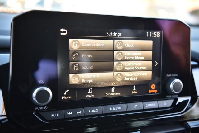 2025 Nissan Pathfinder Vehicle Photo in Ballwin, MO 63011