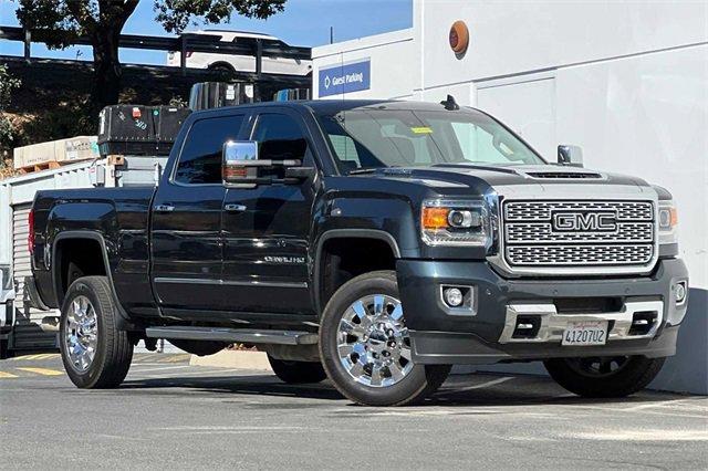 Used 2019 GMC Sierra 2500 Denali HD Denali with VIN 1GT12SEY0KF207951 for sale in Concord, CA