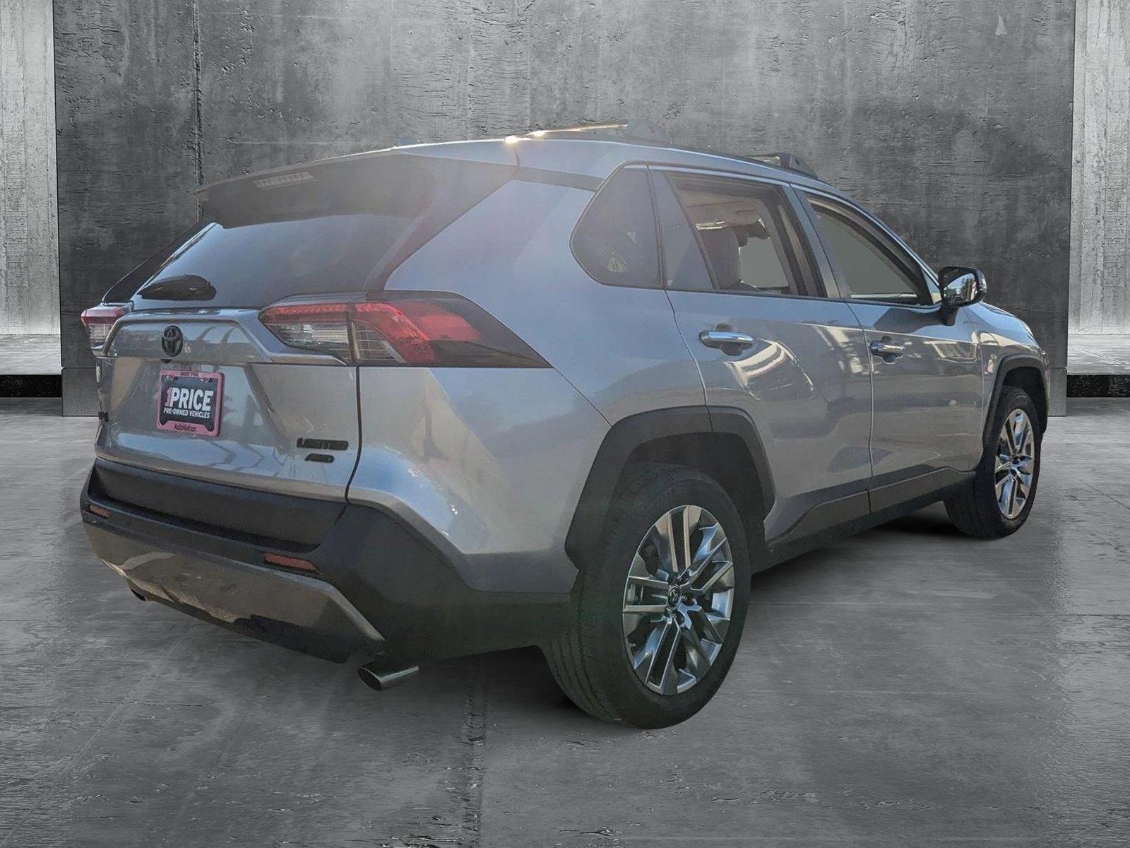 2019 Toyota RAV4 Vehicle Photo in Winter Park, FL 32792