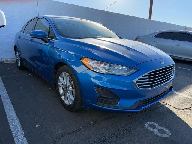 Used 2019 Ford Fusion SE with VIN 3FA6P0HD8KR149083 for sale in Glendale, AZ