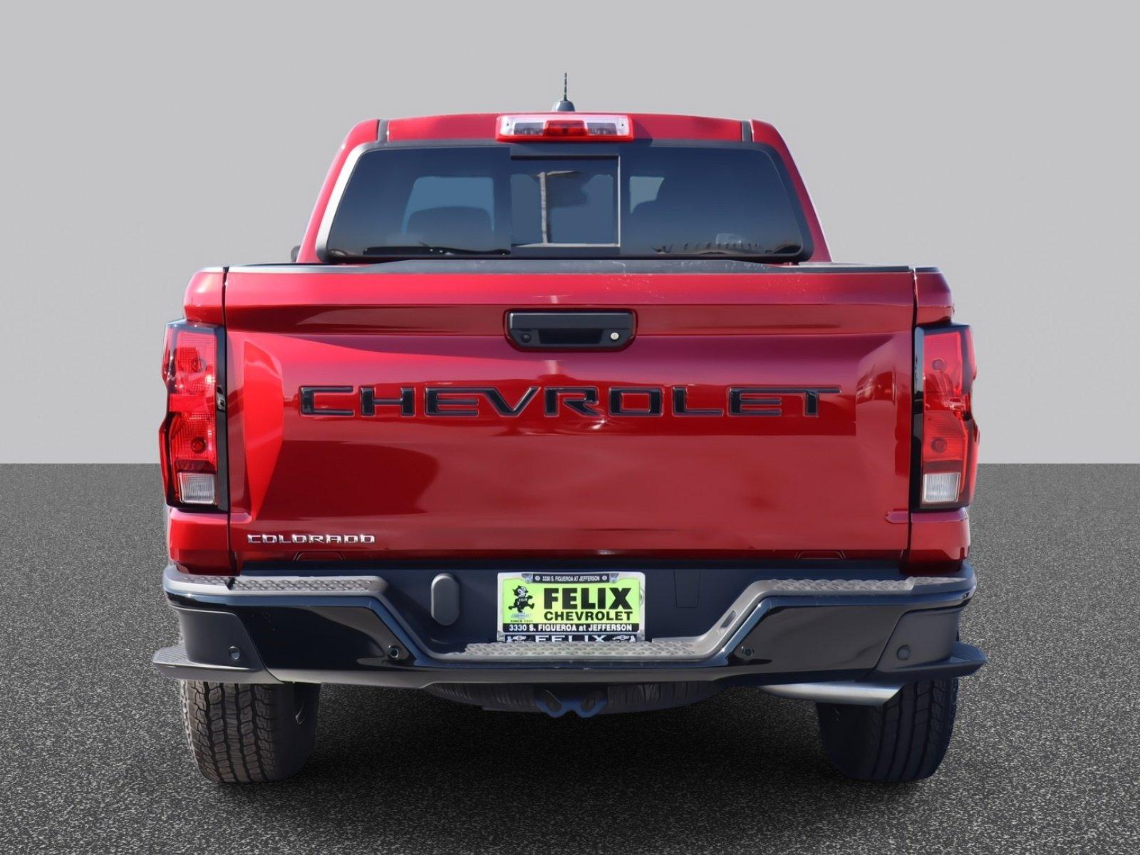 2024 Chevrolet Colorado Vehicle Photo in LOS ANGELES, CA 90007-3794