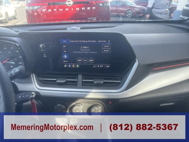 2025 Chevrolet Trax Vehicle Photo in VINCENNES, IN 47591-5519