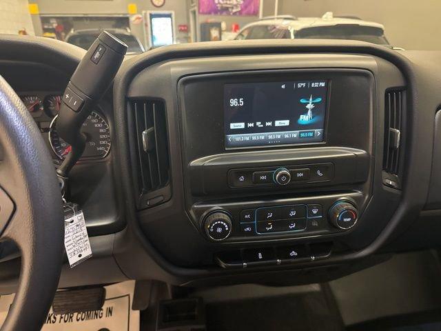 2018 Chevrolet Silverado 1500 Vehicle Photo in MEDINA, OH 44256-9631