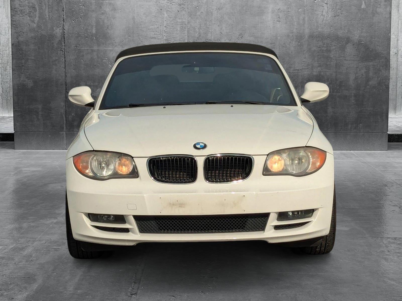 2011 BMW 128i Vehicle Photo in St. Petersburg, FL 33713