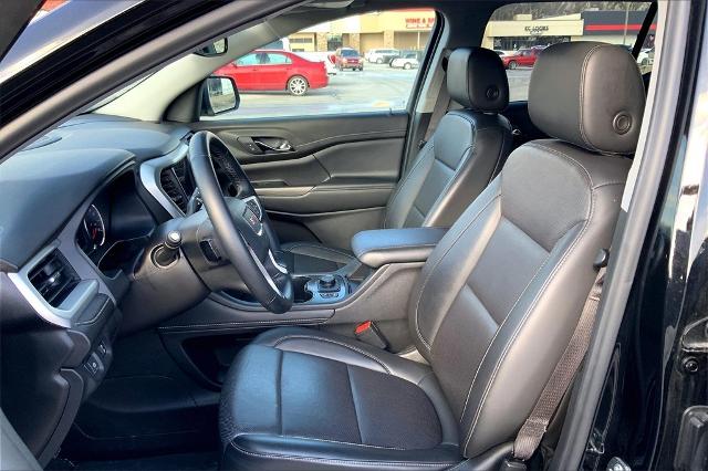 2023 GMC Acadia Vehicle Photo in Kansas City, MO 64114