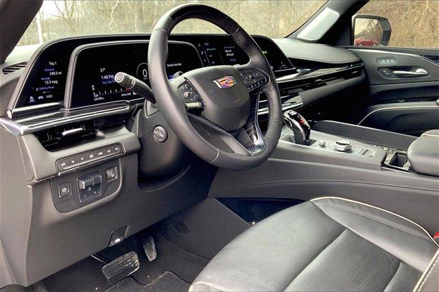 2023 Cadillac Escalade ESV Vehicle Photo in KANSAS CITY, MO 64114-4545