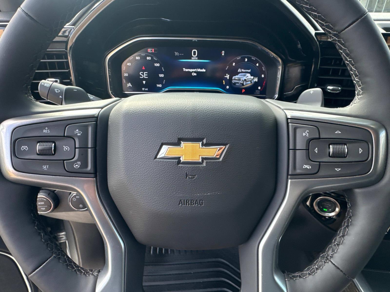 2025 Chevrolet Silverado 1500 Vehicle Photo in LOS ANGELES, CA 90007-3794