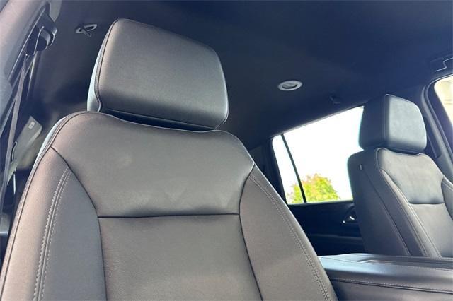 2023 Chevrolet Suburban Vehicle Photo in ELK GROVE, CA 95757-8703