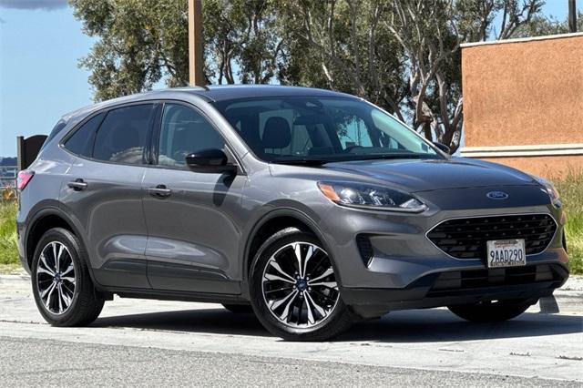 Used 2022 Ford Escape SE with VIN 1FMCU0BZ9NUA05416 for sale in Redwood City, CA