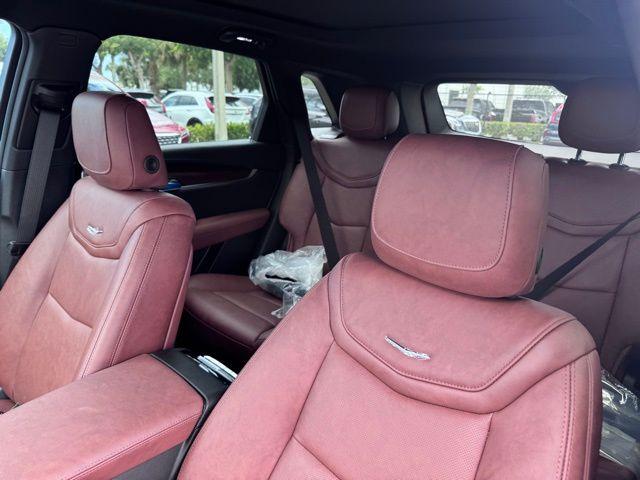 2025 Cadillac XT5 Vehicle Photo in DELRAY BEACH, FL 33483-3294