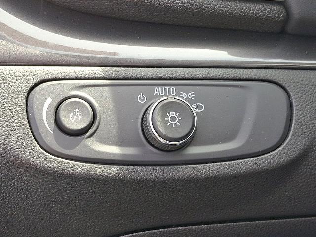 2020 Buick Encore Vehicle Photo in TREVOSE, PA 19053-4984