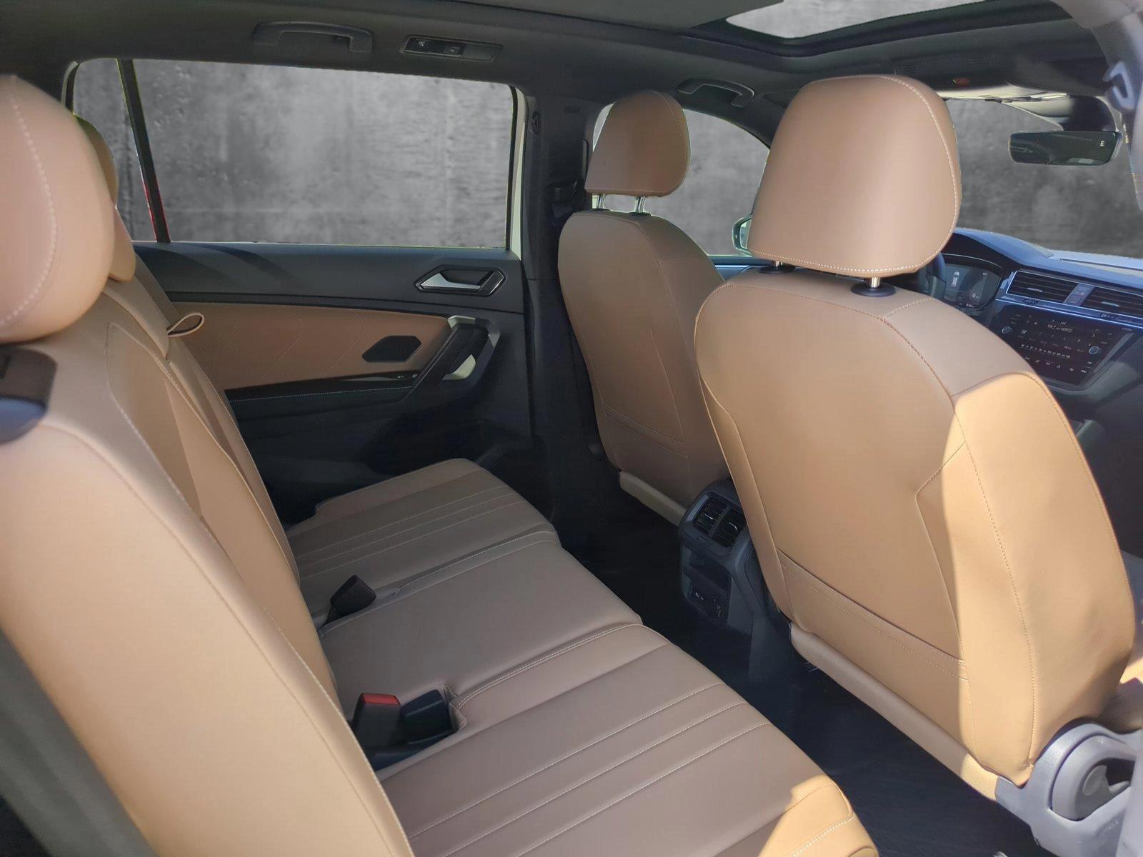 2024 Volkswagen Tiguan Vehicle Photo in Pembroke Pines, FL 33027