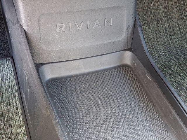 2023 Rivian R1S Vehicle Photo in DANBURY, CT 06810-5034