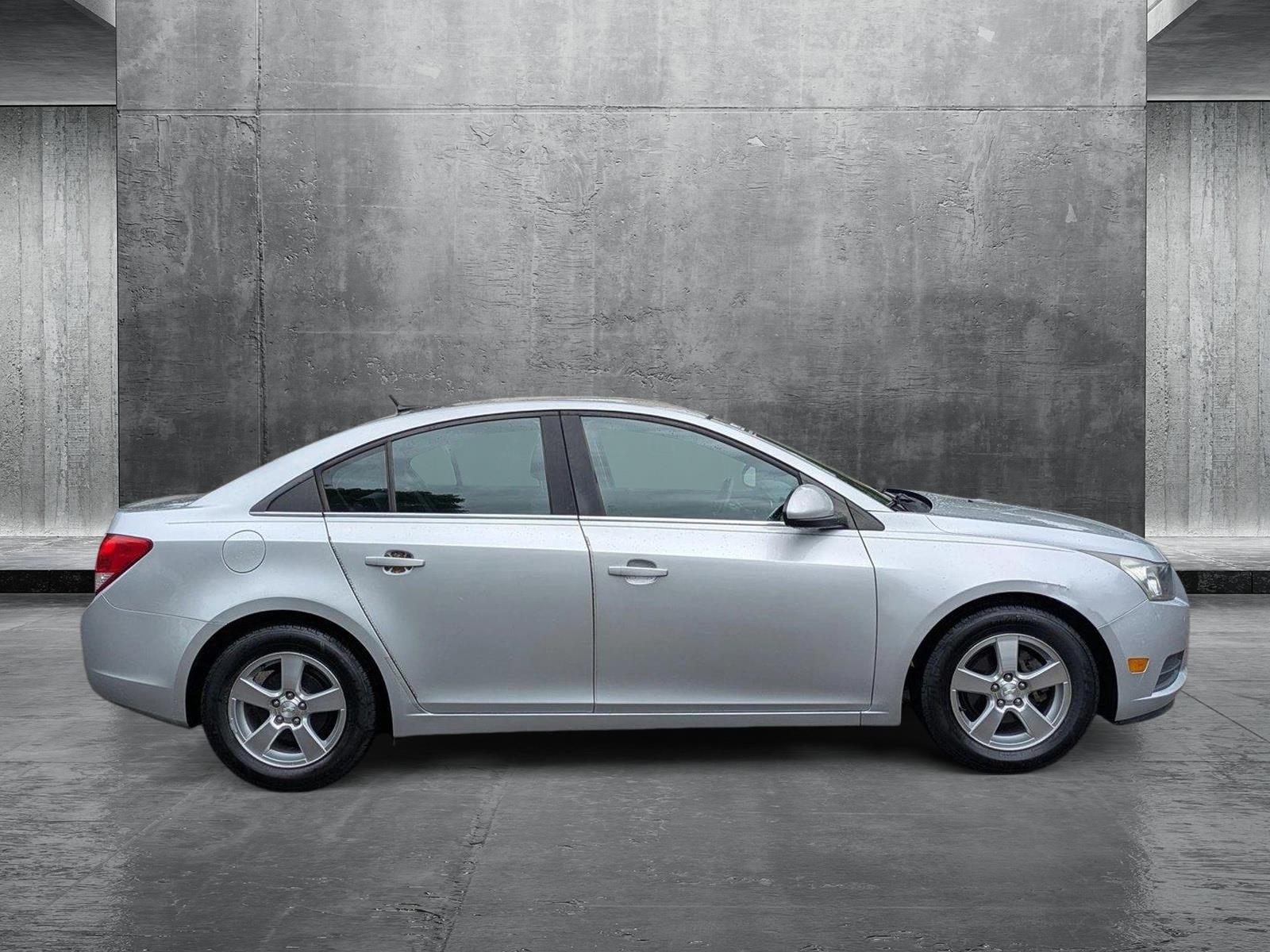 2014 Chevrolet Cruze Vehicle Photo in GREENACRES, FL 33463-3207