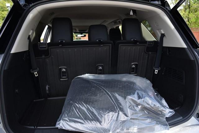 2025 Nissan Pathfinder Vehicle Photo in Ballwin, MO 63011