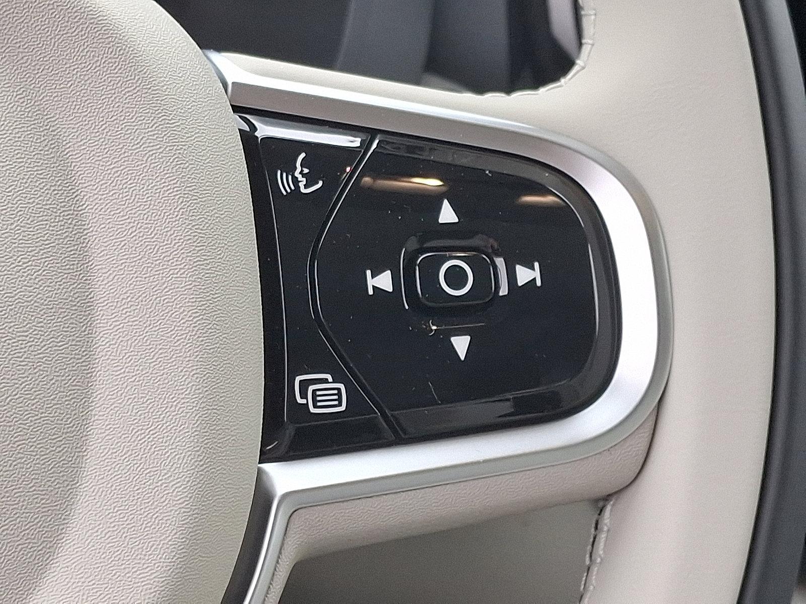 2025 Volvo XC60 Plug-In Hybrid Vehicle Photo in Trevose, PA 19053