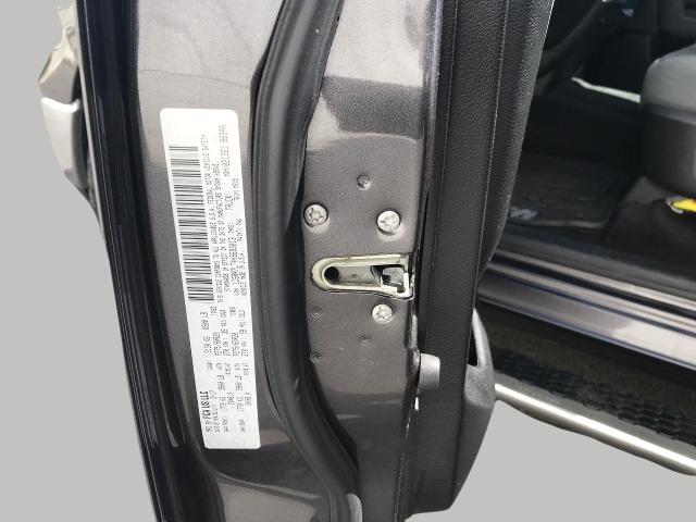 2017 Ram 1500 Vehicle Photo in GREEN BAY, WI 54303-3330